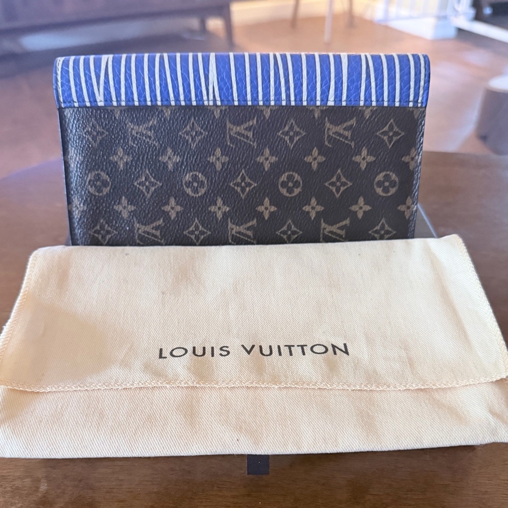 Louis Vuitton Monogram Patchwork Portefeuille Bra… - image 1